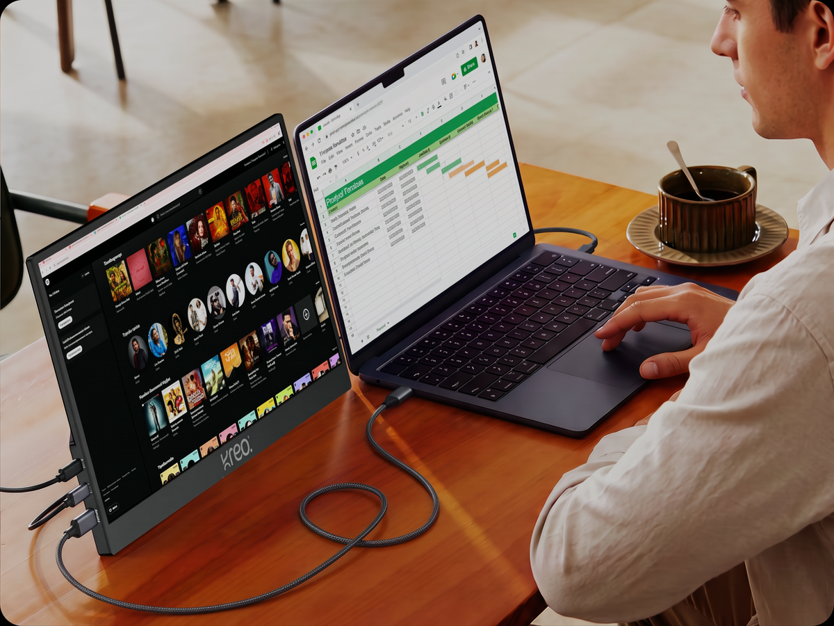 Obsidian Portable V2 connected to a laptop by cable