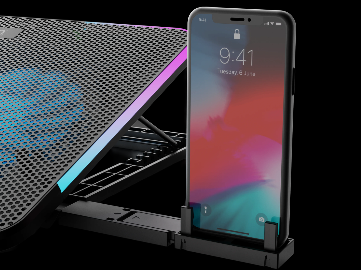 Phone standing in the Taiga built-in phone holder